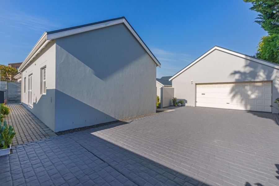 4 Bedroom Property for Sale in Blouberg Sands Western Cape